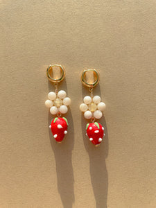 Fresa Earrings