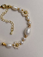 Load image into Gallery viewer, Noelle Bracelet
